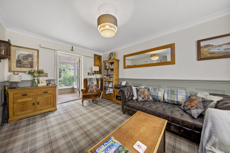 Riverside Crescent Holymoorside